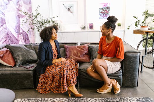 The Unspoken Rules of Business Casual Skirt Length: Beyond the Knee-jerk Reaction